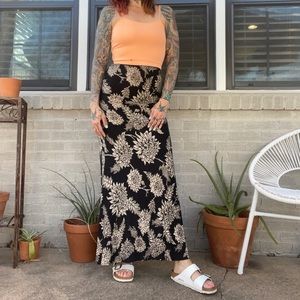 Novella Royale High Waist Skirt Size S
